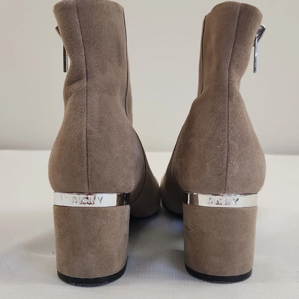 Dkny super cute